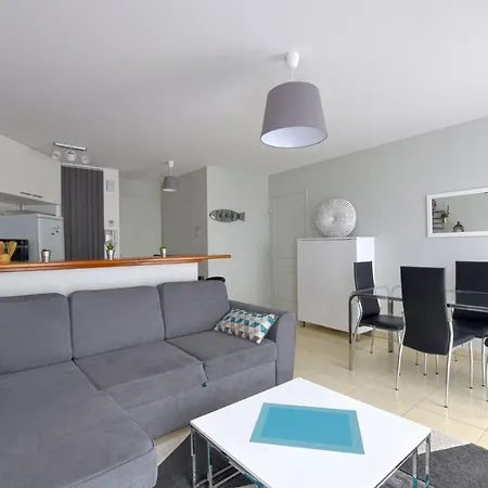 De La Jetee Appartement