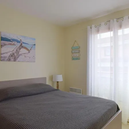 De La Jetee Appartement